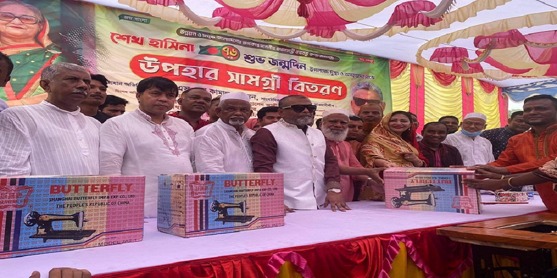 ব্যতিক্রম আয়োজনে শেখ হাসিনার জন্মদিন পালন করলেন এসএম কামাল