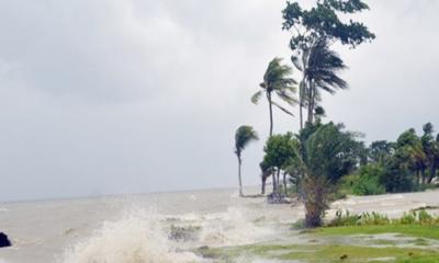 সাগরে নিম্নচাপ, শুক্রবার যেমন থাকবে আবহাওয়া