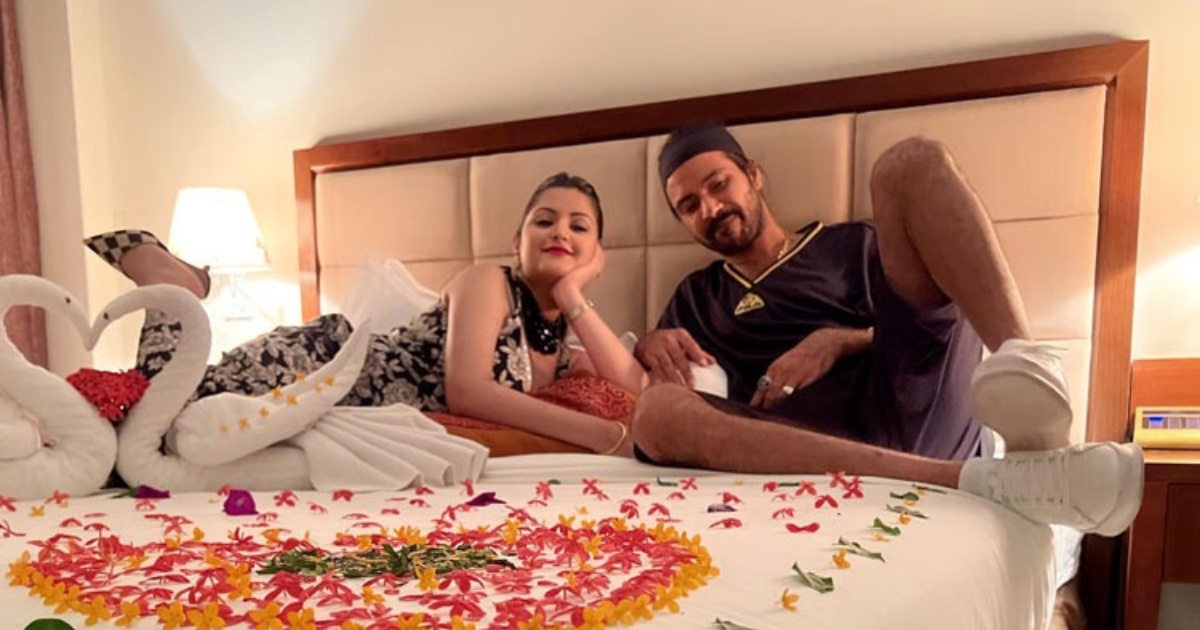 আমার বেডরুম নিয়ে সবাই মজা নেয়: রাজ