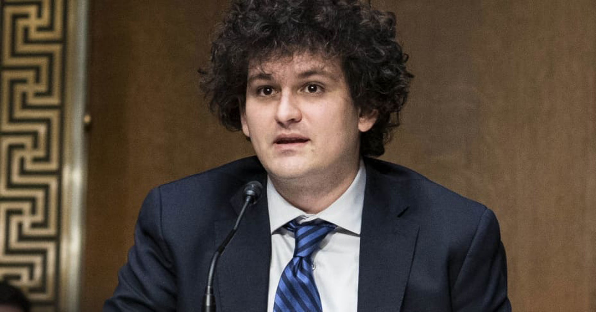 ক্রিপটোকারেন্সি এক্সচেঞ্জের প্রতিষ্ঠাতা স্যাম ব্যাংকম্যান-ফ্রিড গ্রেফতার