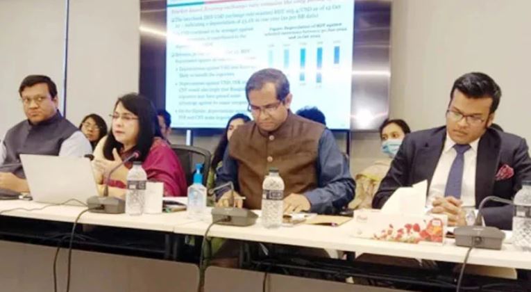 দেশে বৈদেশিক মুদ্রার রিজার্ভ সংকটজনক অবস্থায়: সিপিডি