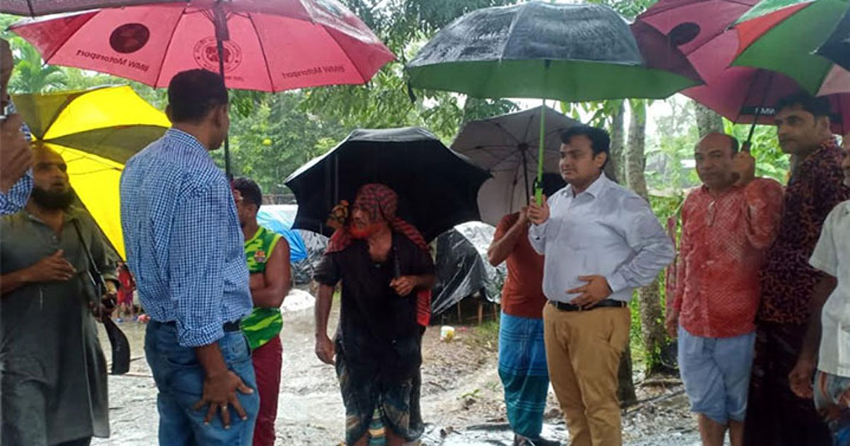 বাড়ছে বাতাসের গতি, বাগেরহাটে আশ্রয়কেন্দ্রে অর্ধলাখ মানুষ