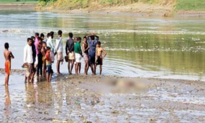 নাফ নদীতে ‘বস্তাবন্দি অবস্থায়’ দুই যুবকের মৃতদেহ উদ্ধার