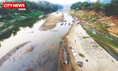 দুঃখভারাক্রান্ত নদীদের গল্প