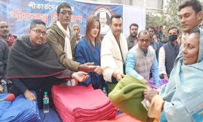 এলাকায় পাওয়া যাবে না এমন জনপ্রতিনিধি চাই না : মাহি