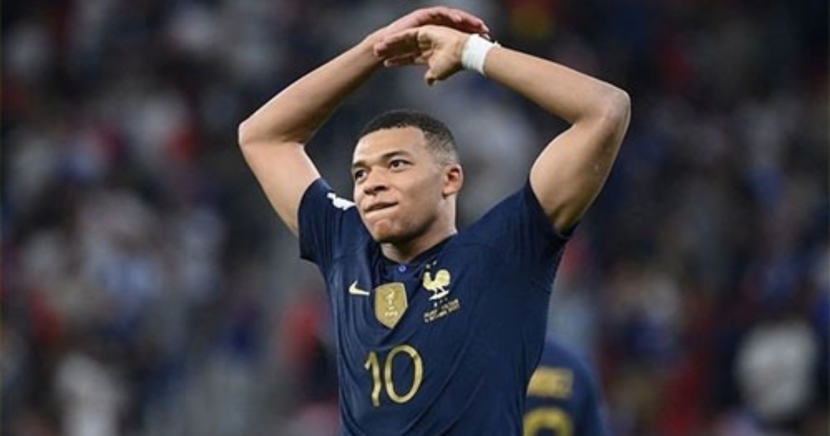 এমবাপ্পের গার্লফ্রেন্ড চলে গেছে বিশ্বকাপ না জেতায়