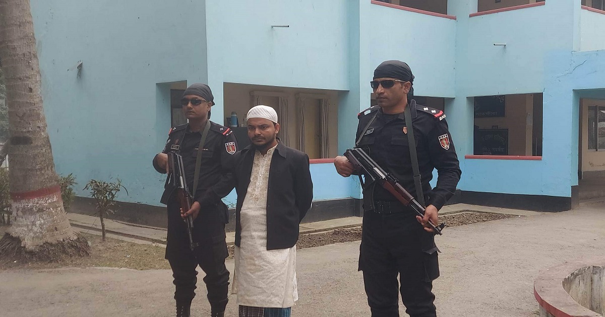 এনজিও খুলে কোটি টাকা আত্মসাৎ, প্রতারক গ্রেফতার