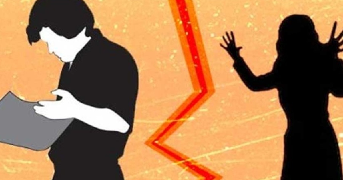 অসুস্থ শাশুড়ির খেয়াল রাখেন না বৌমারা, তিন ভাই একসঙ্গে ডিভোর্স দিলেন তিন বৌকে!