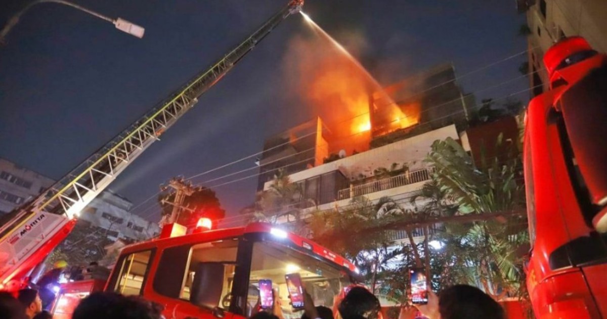 গুলশানে আগুন: লাফ দেওয়ার আগে রাজীব বলেছিলেন, আমার ফ্যামিলিকে দেখিস