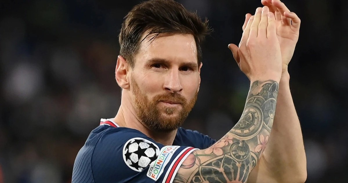 চুক্তিতে রাজি না হওয়া মেসিকে শর্ত দেবে পিএসজি!