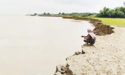 বিপৎসীমার ওপর দিয়ে প্রবাহিত হচ্ছে দক্ষিণের ৮ নদীর পানি