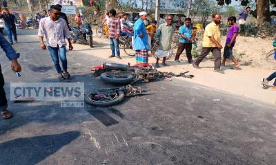 ঠাকুরগাঁওয়ে বাসের ধাক্কায় মোটরসাইকেল আরোহী নিহত, আহত-২