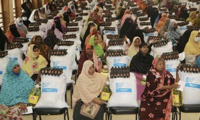 700 underprivileged families get food aid in Naogaon