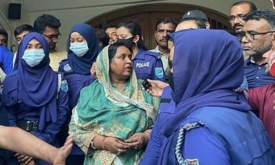 আইভীকে গ্রেপ্তারের পর আদালতে তুলে পাঠানো হলো কারাগারে