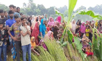 চুয়াডাঙ্গায় ব্রিজে ঝুলানো পল্লী চিকিৎসকের লাশ উদ্ধার