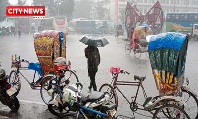 ঢাকায় বৃষ্টিতে স্বস্তি ফিরলেও, জলাবদ্ধতায় বেড়েছে দুর্ভোগ