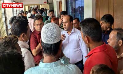 পাকুন্দিয়ায় বজ্রপাতে দুই ছাত্রীর মৃত্যু