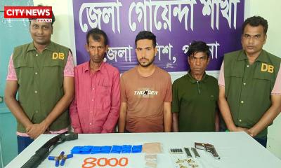 পাবনায় ডিবি পুলিশের অভিযানে বিদেশী অস্ত্র-গুলি ও মাদক জব্দ; আটক ৪