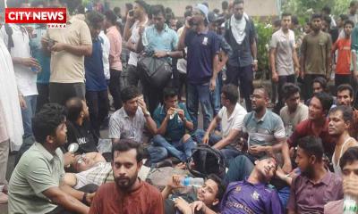 পুলিশের টিয়ারগ্যাস ও লাঠিচার্জে আহত জবির ২৫ শিক্ষার্থী ঢামেকে
