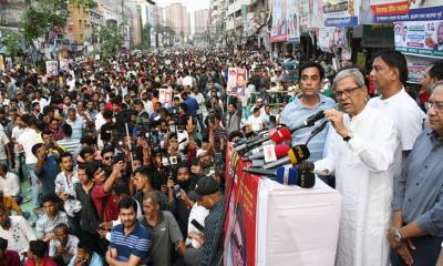 মির্জা ফখরুল বললেন দেশ চালাচ্ছে এক অদৃশ্য শক্তি