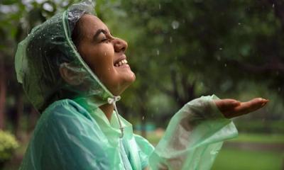 শীতের শুরুতে আচমকা বৃষ্টি, সুস্থ থাকতে করণীয়