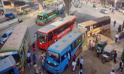 রাজধানীতে যান চলাচল স্বাভাবিক, ছাড়ছে না দূরপাল্লার বাস