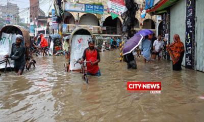 বৃষ্টিতে তলিয়ে গেছে চট্টগ্রাম নগরীর নিম্নাঞ্চল