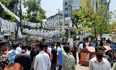 সমভোট পাওয়া সেই ইউপিতে ভোটযুদ্ধ চলছে