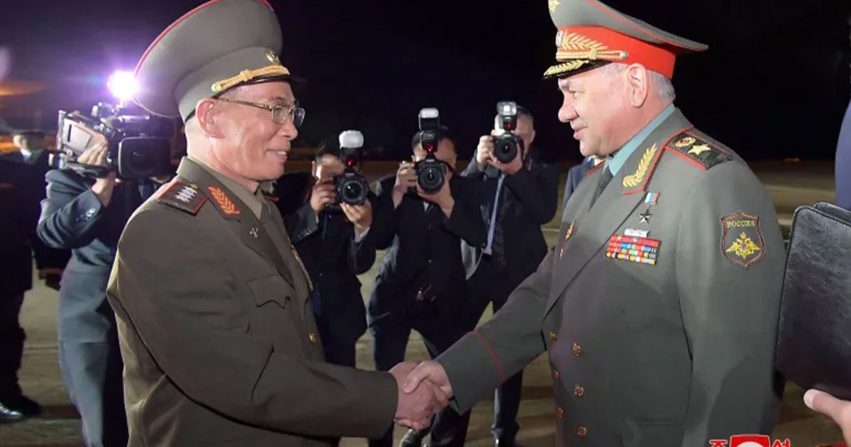 উত্তর কোরিয়ায় রুশ প্রতিরক্ষামন্ত্রী, আছে চীনা প্রতিনিধি দলও