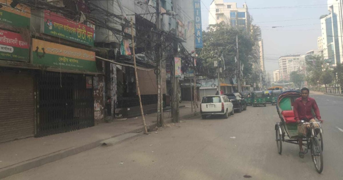 বিএনপির কার্যালয়ের সামনে পুলিশের অবস্থান নেই