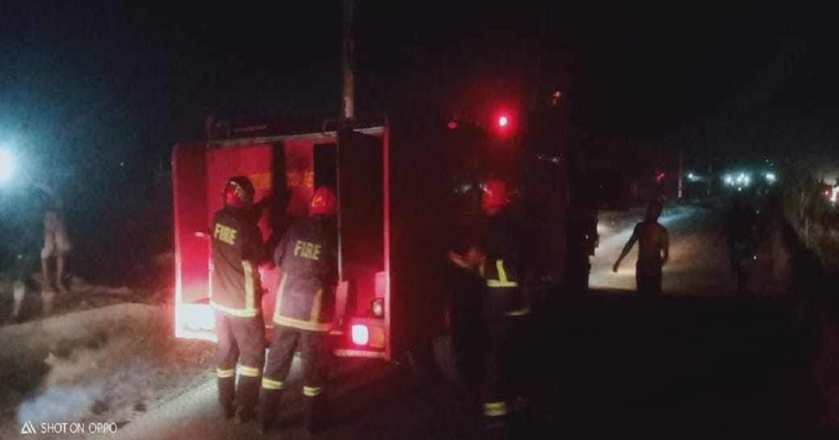 নারায়ণগঞ্জে কারখানায় অগ্নিকাণ্ড