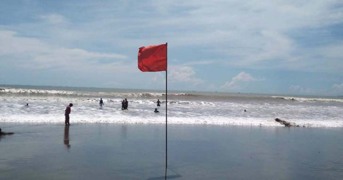 সমুদ্রবন্দরে ৩ নম্বর সতর্ক সংকেত