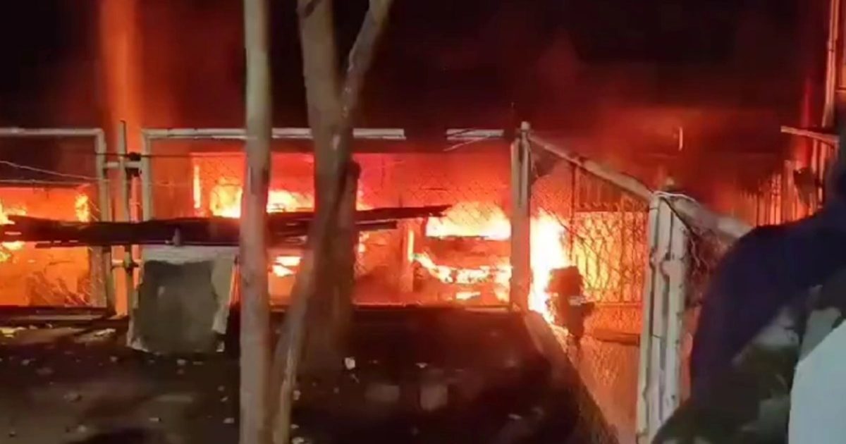 মুম্বাইয়ে বহুতল ভবনে আগুন, নিহত ৬