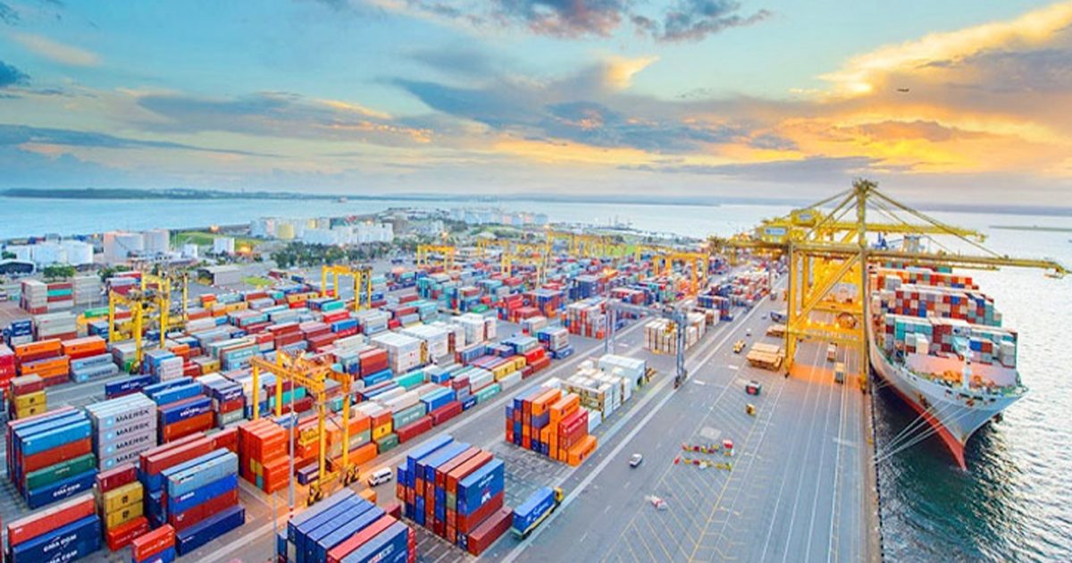 রেকর্ড রপ্তানি আয়েও লক্ষ্যে হোঁচট