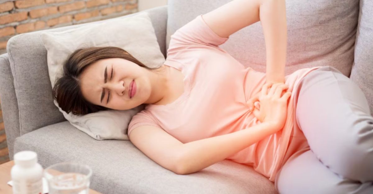 পিরিয়ডের ব্যথা কমাতে কি খাবেন কি খাবেন না