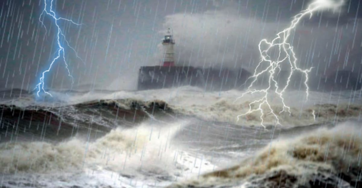 বঙ্গোপসাগরে গভীর নিম্নচাপ, যা জানালো আবহাওয়া অফিস