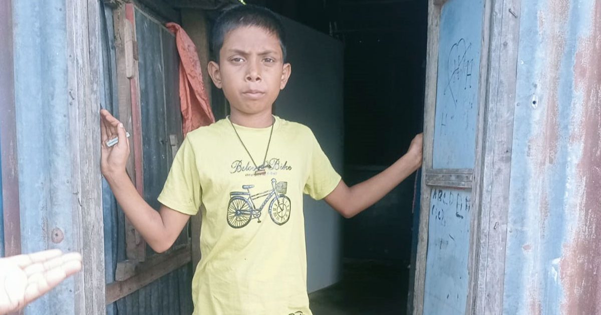 যেভাবে পাসপোর্ট-বোর্ডিং পাস ছাড়াই বিমানে উঠে বসে জোনায়েদ