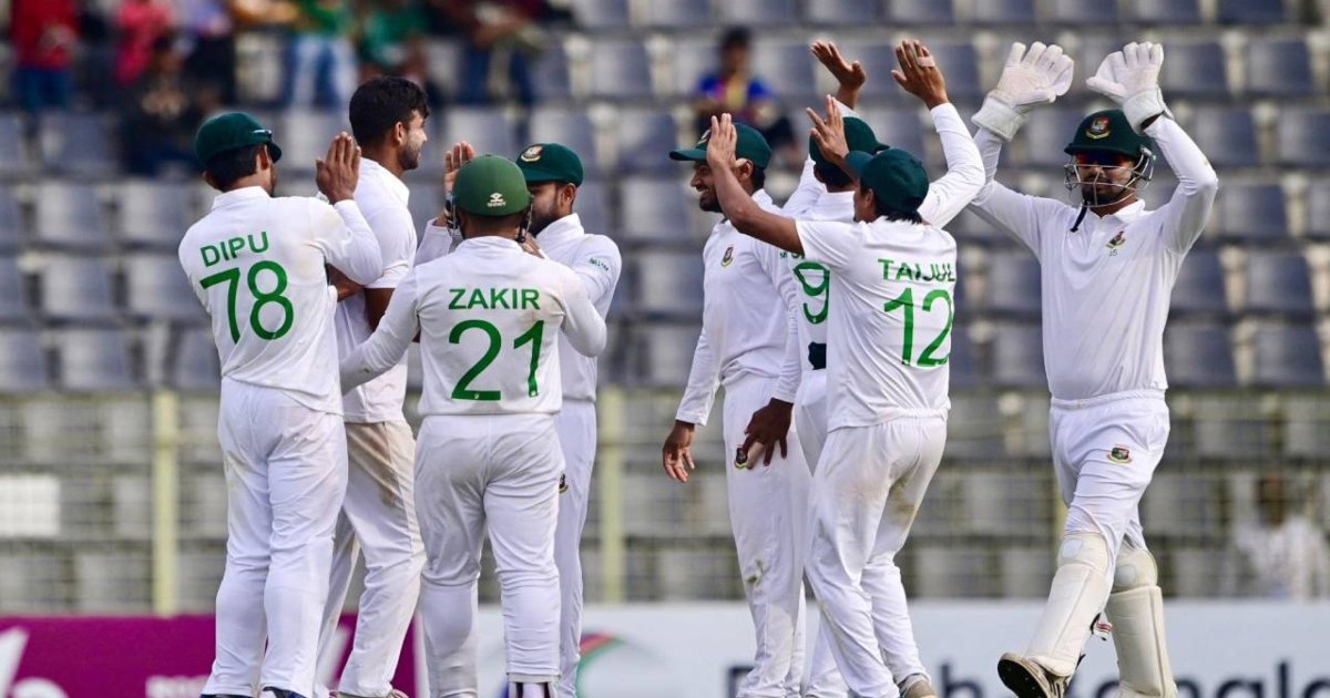 পেনাল্টির কথা আম্পায়ারকে জানিয়েছে বাংলাদেশ