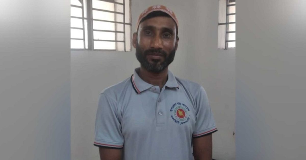 সরকারি অ্যাম্বুলেন্স চালক মাদক মামলায় বরখাস্ত