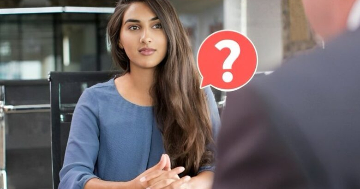 এমন কোন জিনিস ছেলে মেয়েরটা খায় আর মেয়ে ছেলেরটা খায়?