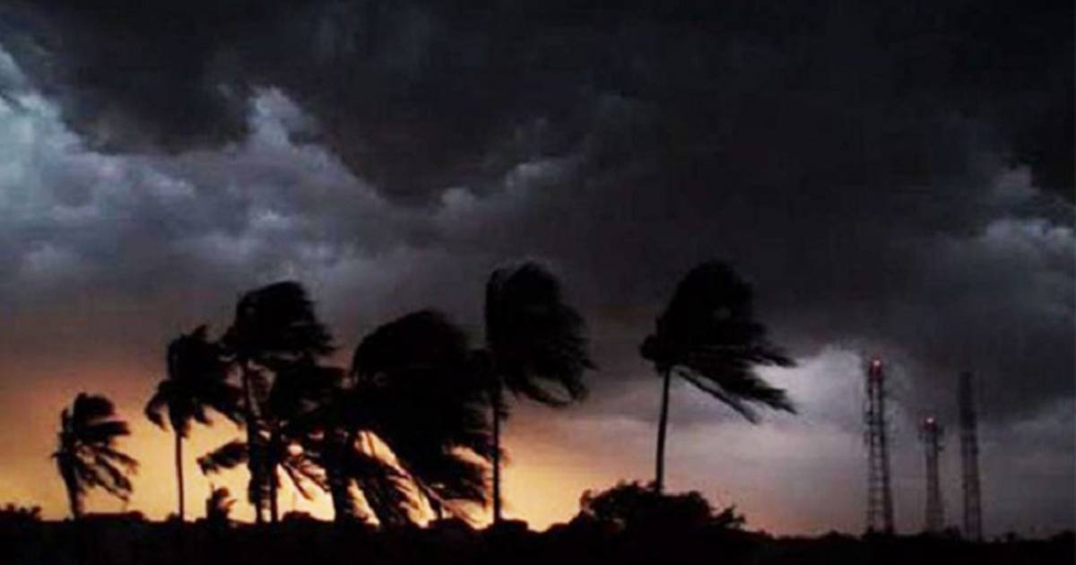 রাতে যেসব জায়গায় কালবৈশাখী ঝড় হতে পারে