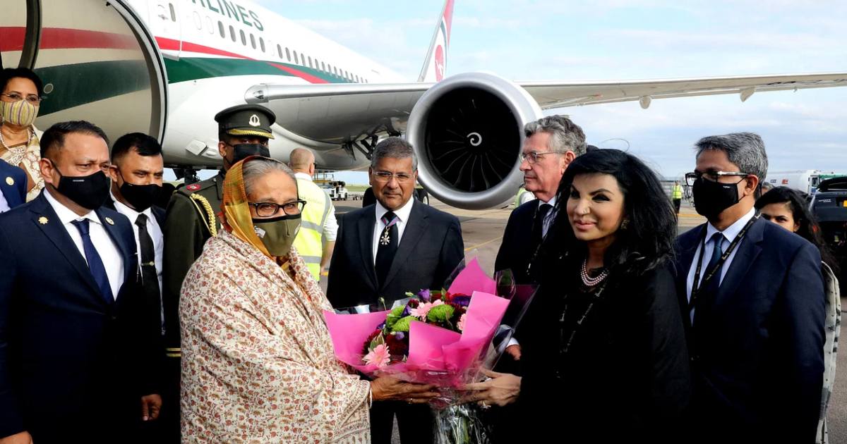 ওয়াশিংটন থেকে লন্ডনে পৌঁছেছেন প্রধানমন্ত্রী শেখ হাসিনা