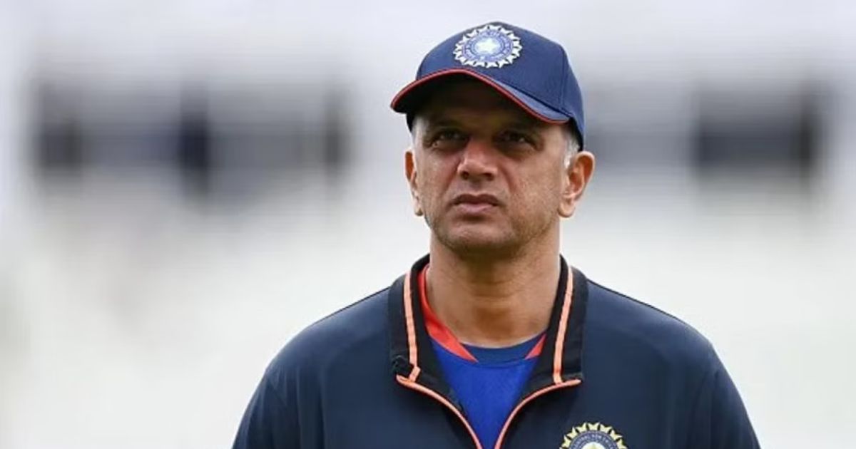 দ্রাবিড়ের সমালোচনায় পাকিস্তানের সাবেক ক্রিকেটার