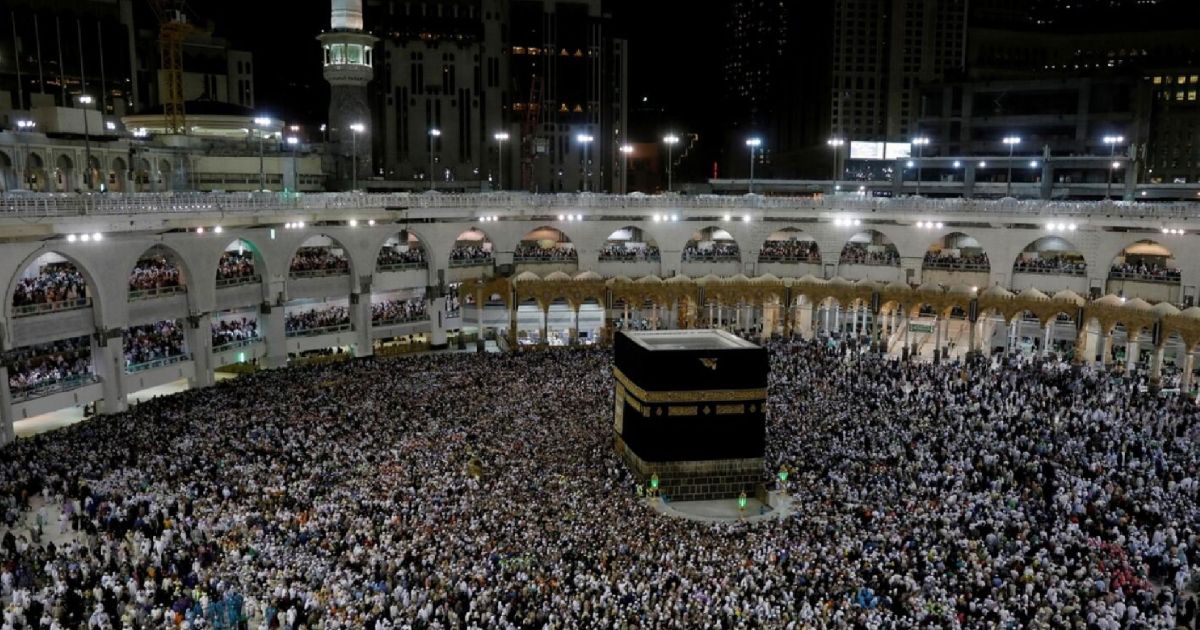 হজের সময় মক্কা-মদিনায় তীব্র গরম ও ধুলোঝড়ের আশঙ্কা