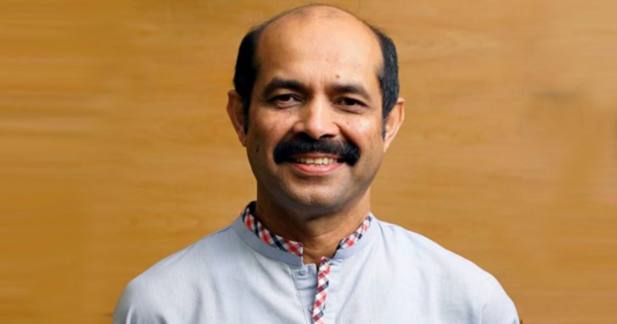 ঝুঁকিপূর্ণ ভবন সরিয়ে নেয়ার সিদ্ধান্ত মানছেন না ব্যবসায়ীরা: মেয়র আতিকুল