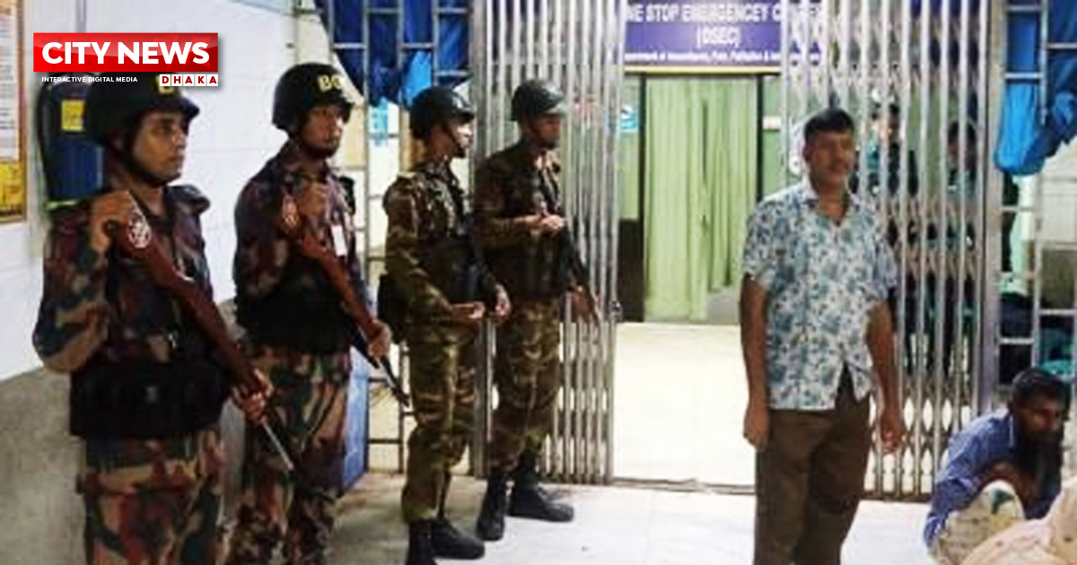 সেনাবাহিনী ও বিজিবির নিরাপত্তায় ঢামেকে জরুরি সেবা চালু