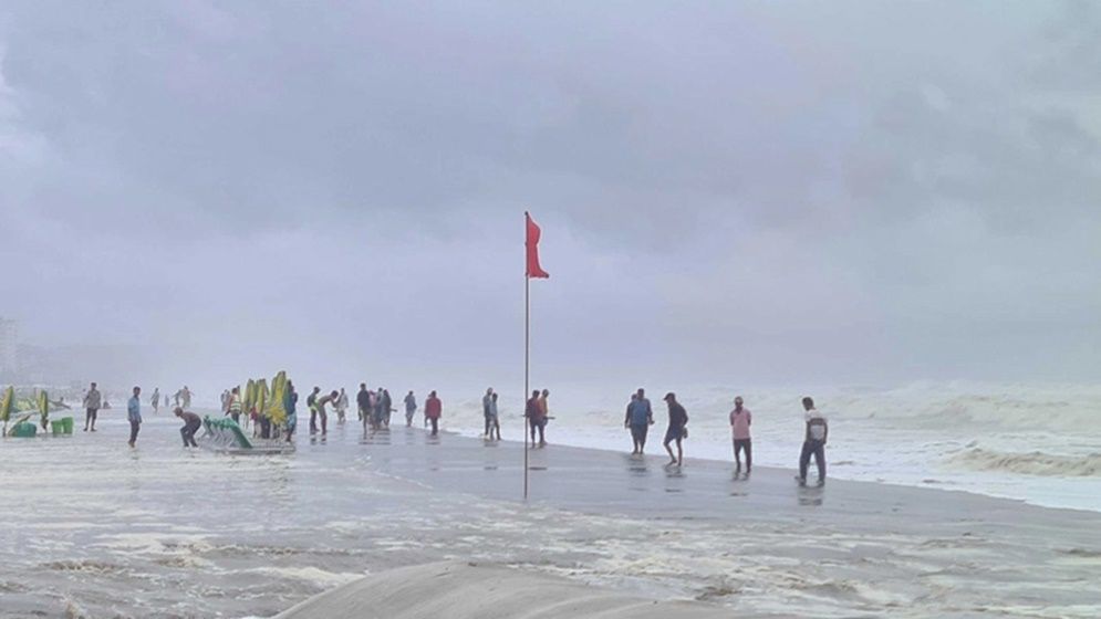 লঘুচাপ নিম্নচাপে পরিণত, নতুন বার্তা দিল আবহাওয়া অফিস