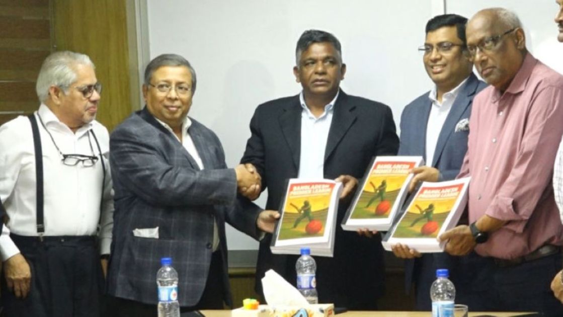 বিপিএলে ফিক্সিং নিয়ে তদন্তের ৯০০ পৃষ্ঠার প্রতিবেদন হাতে পেল বিসিবি