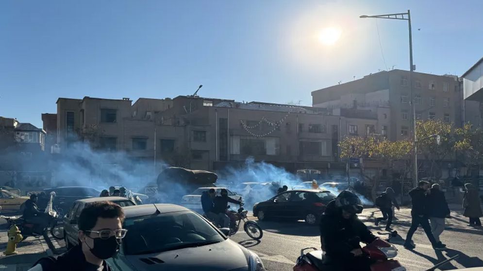 মুদ্রাস্ফীতি ও মুদ্রা রিয়ালের দরপতনের জের, ইরানে সহিংসতায় ছয়জন নিহত