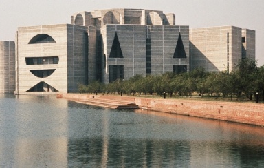 নির্বাচিত সরকারের সামনে আসছে যেসব চ্যালেঞ্জ